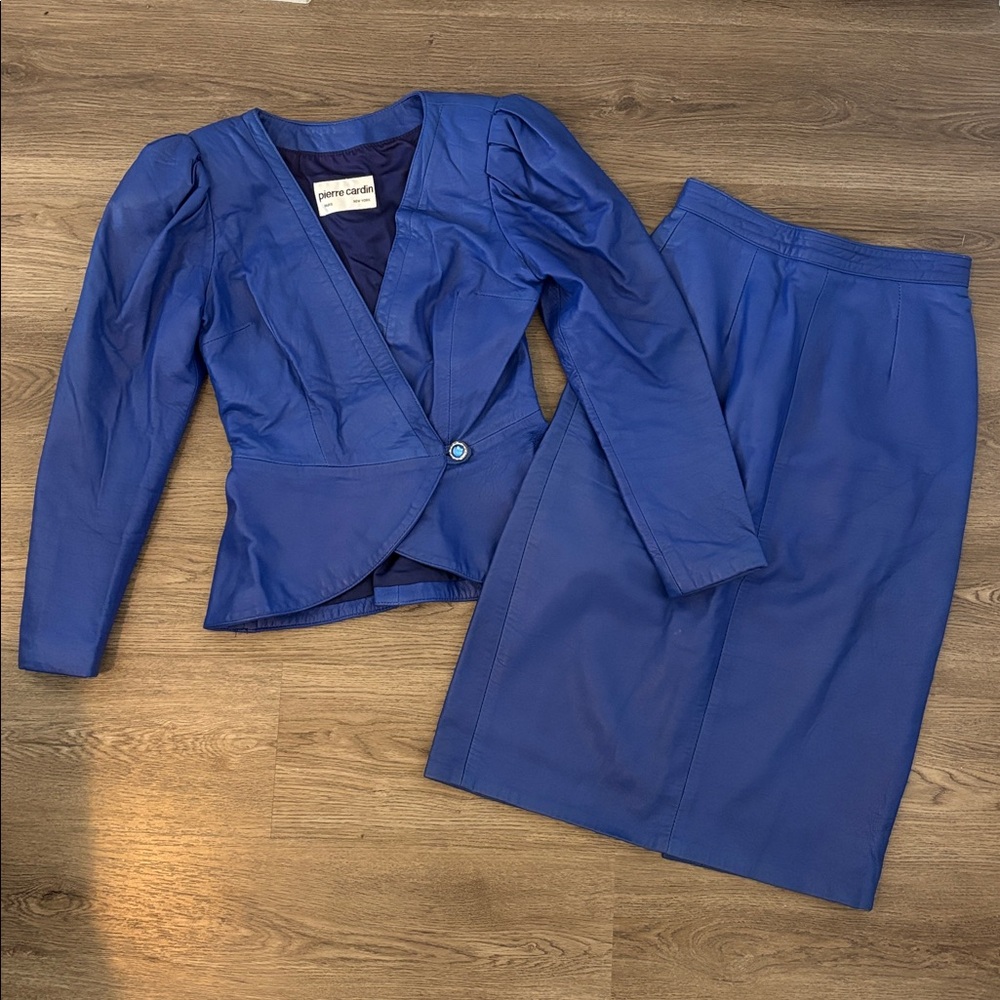 Pierre Cardin Paris VTG 80s Luxury Leather Business Suit, Skirt & Jacket Set - Picture 2 of 15